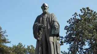 Photo statue of Lord Kelvin